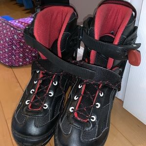 Mongoose roller blades